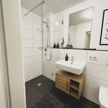 Modernes Wohlfuehl-apartment An Den Kaiserthermen * Trier